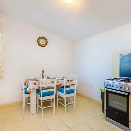 In Kod Senja 27140 アパート *