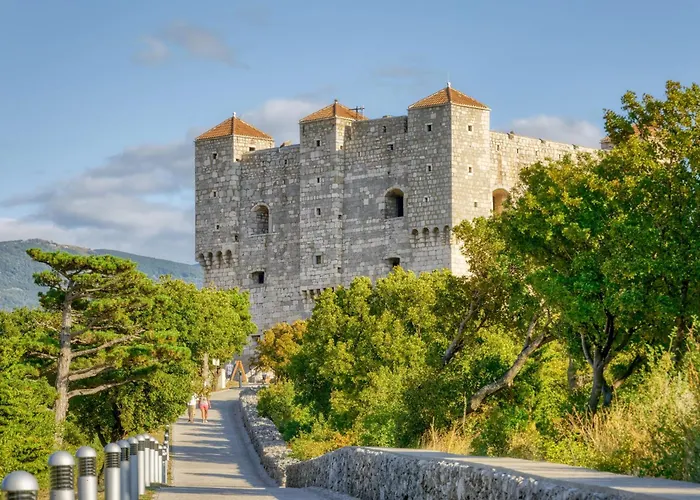 In Kod Senja 27140 Стариград