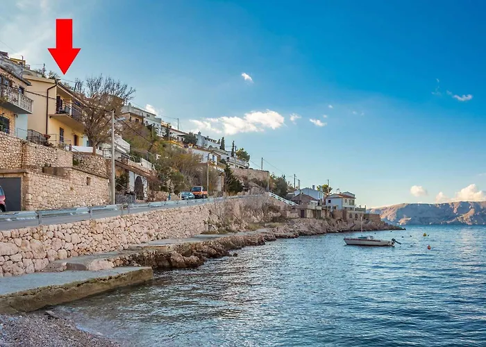 In Kod Senja 27140 * Стариград